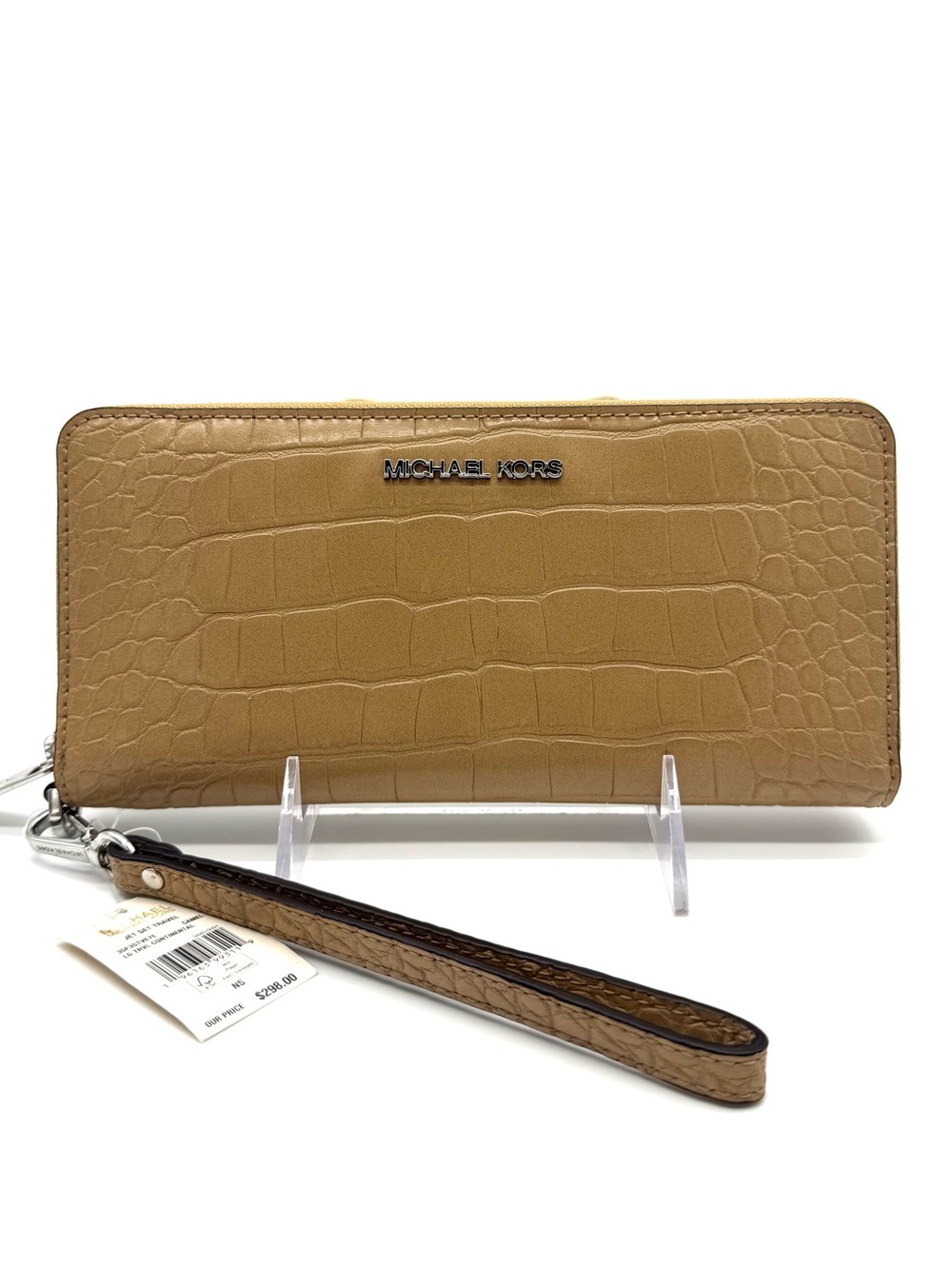 Michael Kors Large Travel Leather Continental Wallet - Camel